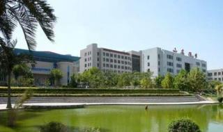 山东医学高等专科学校济南校区